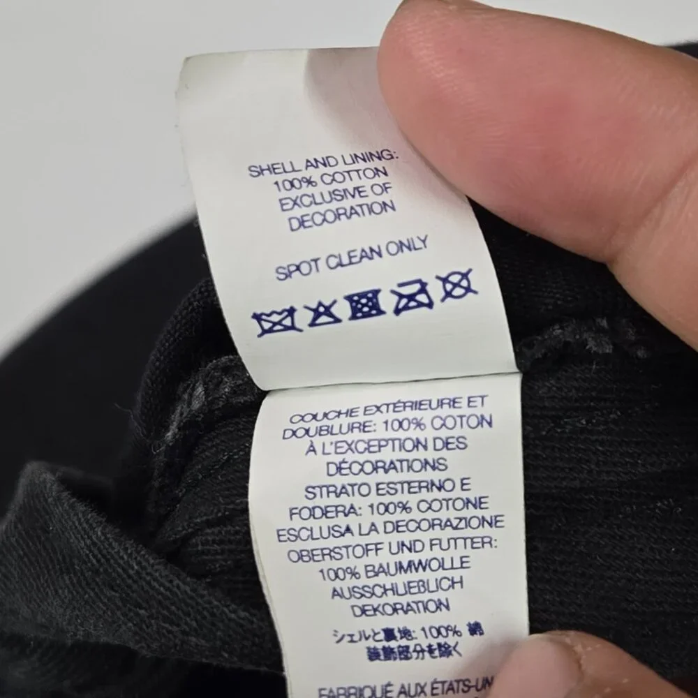 Supreme Men Hat OS‎ Black Strapback Logo Embroidered made in US 6 Panel Cap